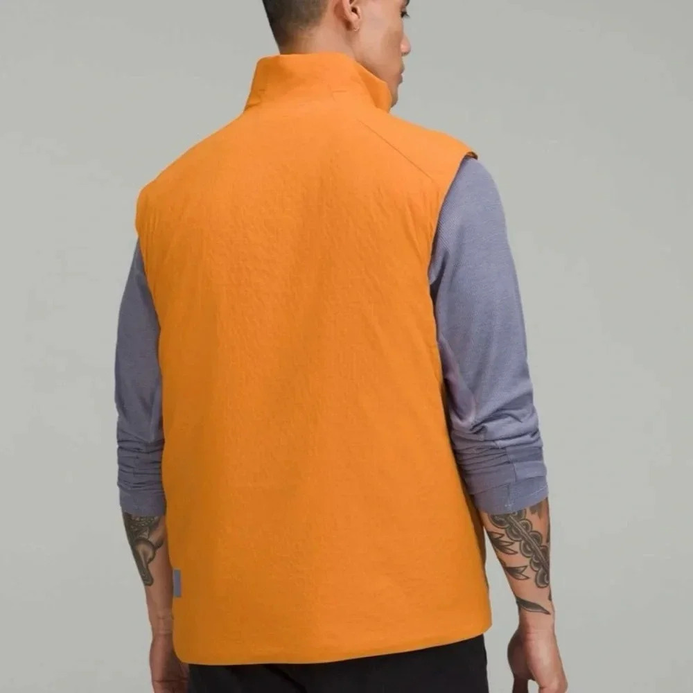 Lululemon sz L Insulated Hiking Vest Autumn Orange, great pre owned condition - Picture 3 of 16